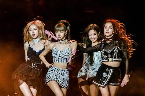BLACKPINK (Band) .